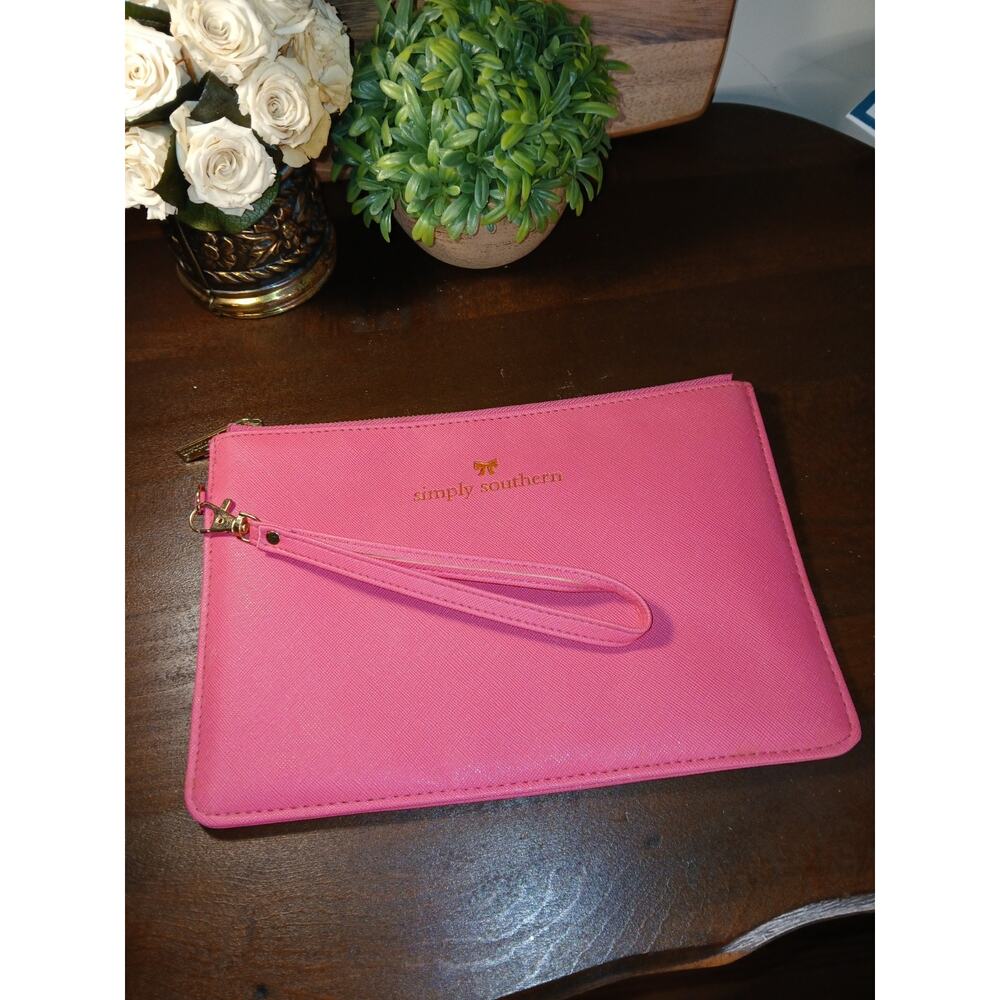Simply Southern Pink Saffiano Vegan Leather Wristlet Pouch